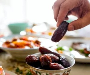   Ramazan ayının dördüncü gününün duası   - İmsak və iftar vaxtı