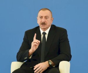    “Bir həftə Xankəndidə qaz olmayanda adam qalmayıb ki, bizə zəng etməsin”   