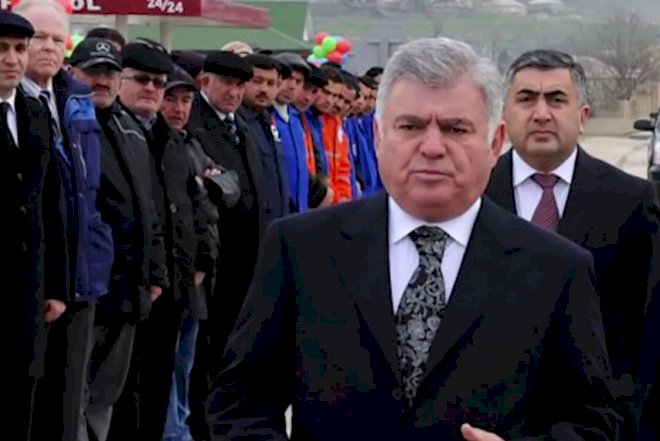     Ziya Məmmədov özündən çıxdı: “Sökməsinlər e, qoy lap partlatsınlar”   