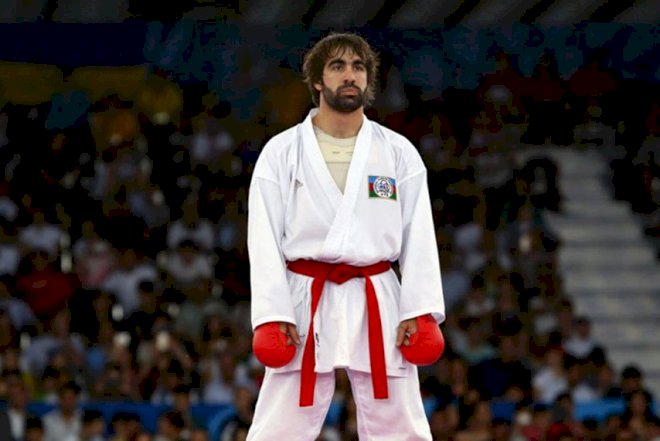    Rafael Ağayev finala çıxdı   