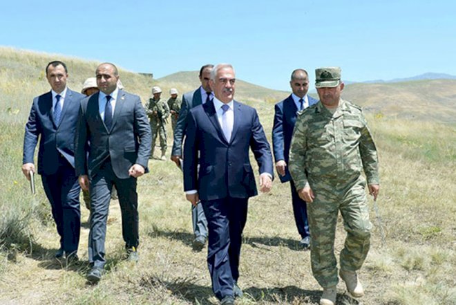    General Cünnüt qələbəsindən danışdı   