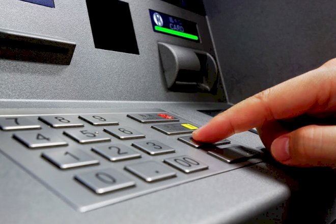    Azərbaycanda bankomat şəbəkəsi ötən il 3% genişlənib   