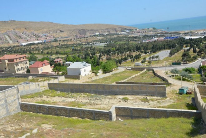    Torpaq bazarında ucuzlaşma var   