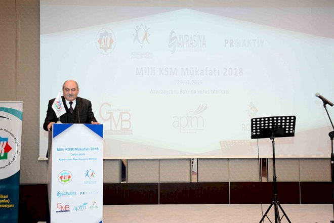    Milli KSM Mükafatı qaliblərə təqdim olunub   