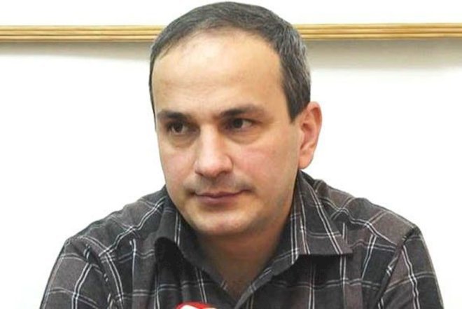    “Bankların bağlanması riski tam aradan qalxmayıb”   