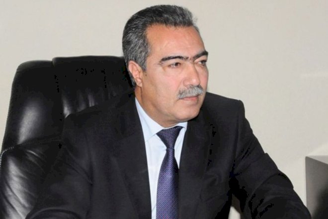    Vüqar Səfərli: “Kimin ağlına nə gəlir, onu da danışır!“    