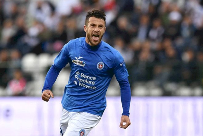    “Neftçi“ italiyalı hücumçu ilə müqavilə bağlayacaq   