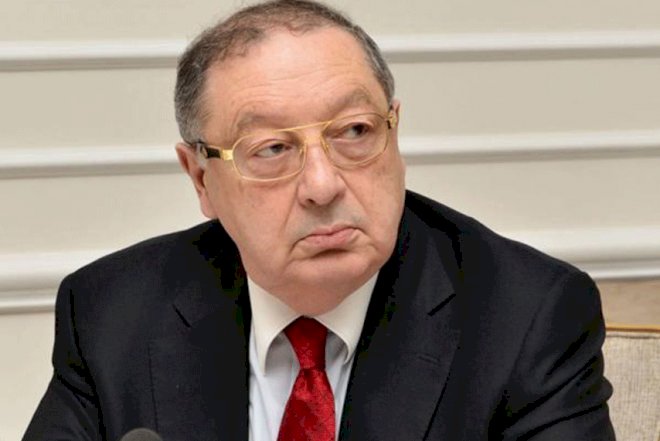    Akademikə BMT-nin fəxri mükafatı təqdim edildi   