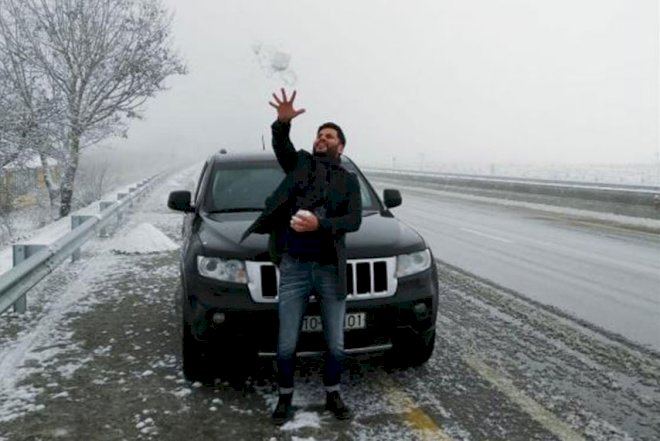    Zaur özünə yeni maşın aldı   