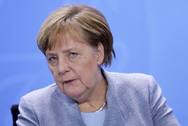    Angela Merkel Qarabağdan danışdı   