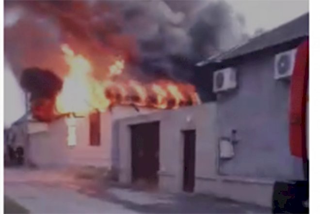    Dörd otaqlı evdə güclü yanğın - Video   