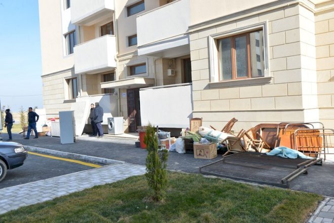    Məcburi köçkünlərə yeni mənzillər verilir   