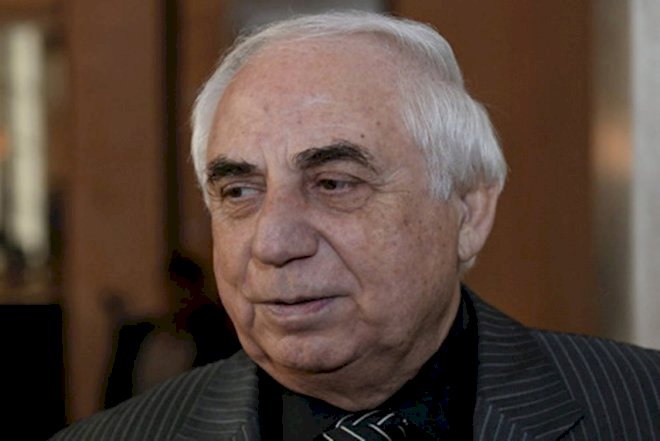    “Bu, inqilabi bir addımdır” - Hadı Rəcəbli   