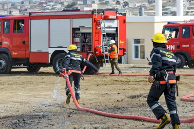    Sumqayıtda güclü yanğın olub   