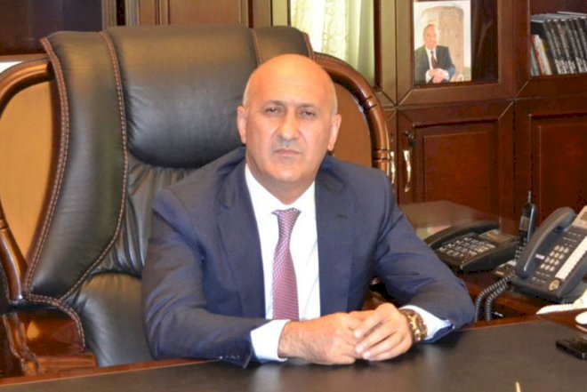   İcra başçısının klubu məhkəməyə verildi   