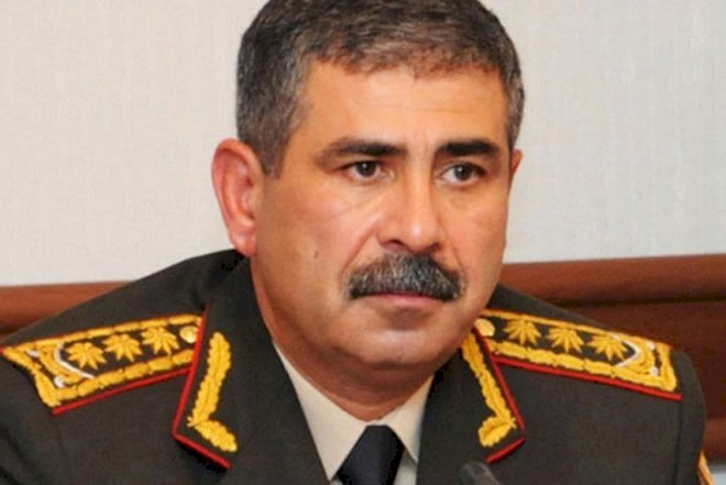    Nazirdən əsgərlərə bayram təbriki   