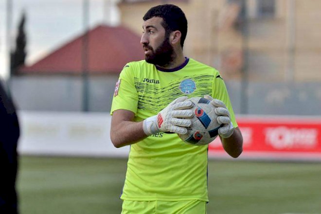    “Neftçi”nin qapıçısı zədələndi   