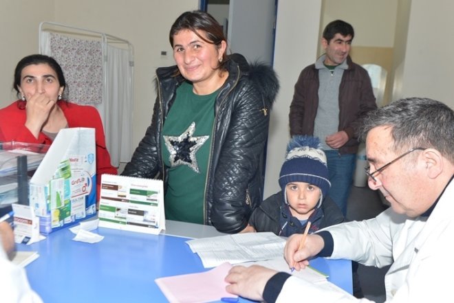    Bərdədə köçkünlər üçün ödənişsiz tibbi müayinə - Fotolar   
