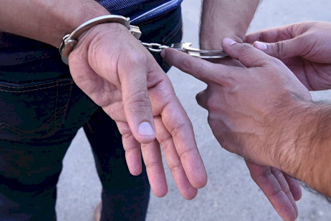    Bakıda silahlı şəxs saxlanıldı   
