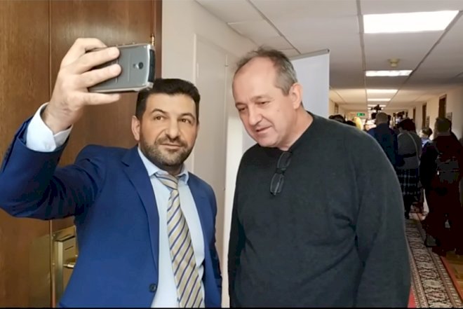    Ermənipərəst deputatı Azərbaycanla bağlı tədbirə kim dəvət edib?    