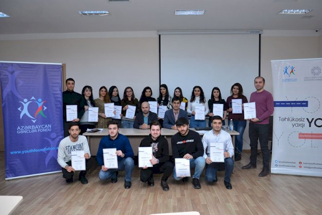    “Təhlükəsiz yol, yaxşı yol” layihə iştirakçıları imtahan verib   