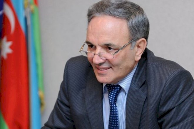    “Bakıdan Hacıqabula çatanda İran radiolarının dalğaları bizim radioları udur“ - Əflatun Amaşov   