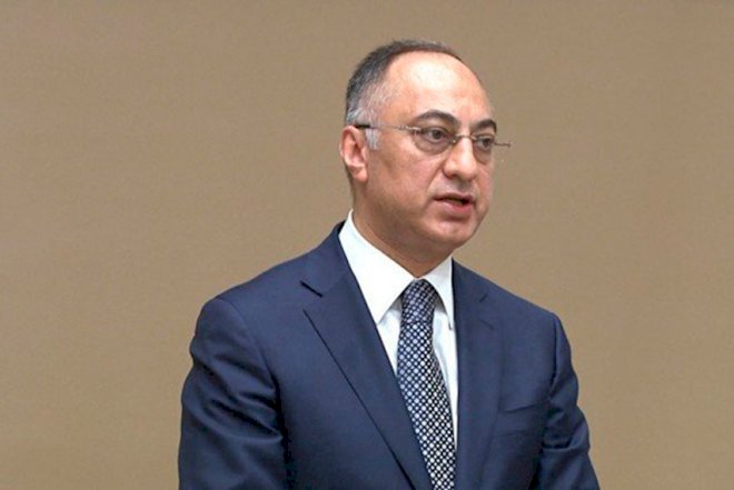    Azərbaycan məmuru Avropadakı şirkətlərindən danışdı   