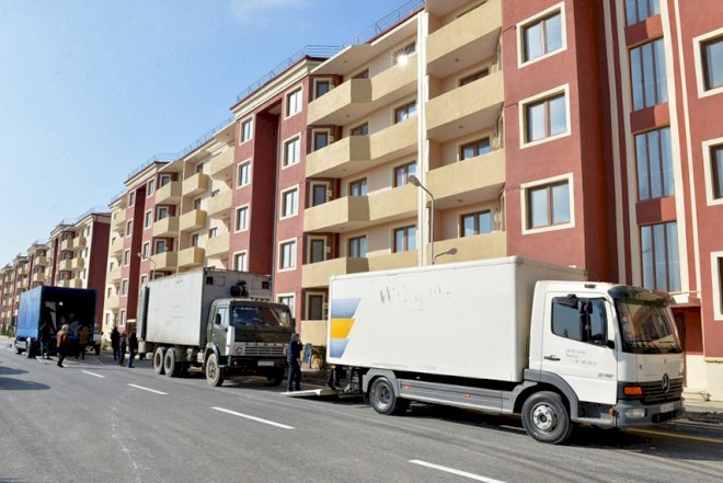    Evləri yanan məcburi köçkünlərə yeni mənzillər veriləcək   
