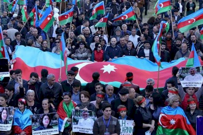    Milli Şuradan yeni mitinq qərarı   