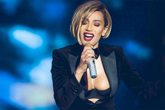    Röya açıq libaslarından danışdı: ““Çuşka”yam”   