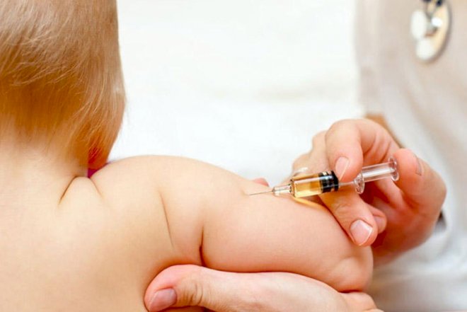    8 yaşlı uşaq iynə vurulduqdan sonra öldü   