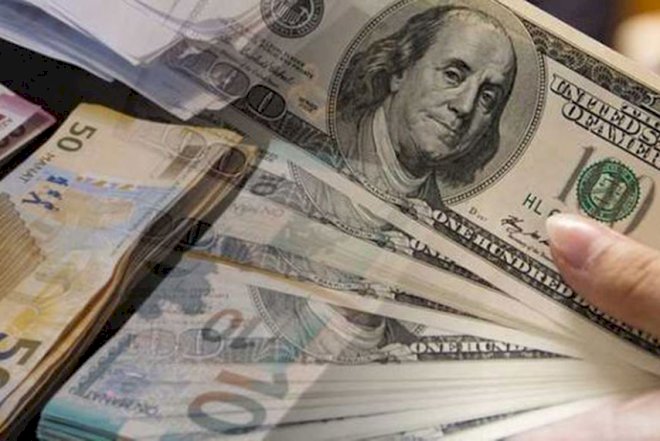    Bu günə manat və dolların məzənnəsi    