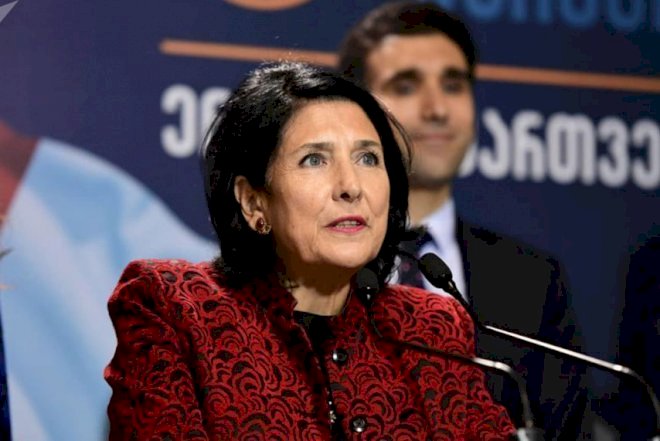    Zurabişvilinin səfəri nələri dəyişəcək? - “Qaz məsələsində heç bir güzəşt olmamalıdır“   