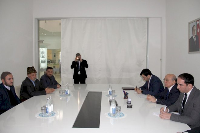    Mübariz Qurbanlı vətəndaşları qəbul edib   