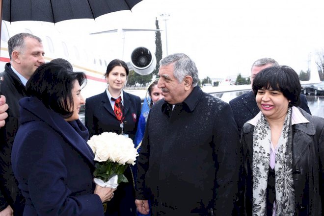    Zurabişvili Qaxa getdi   