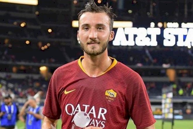    “Roma“dan 15 milyon avroluq transfer   