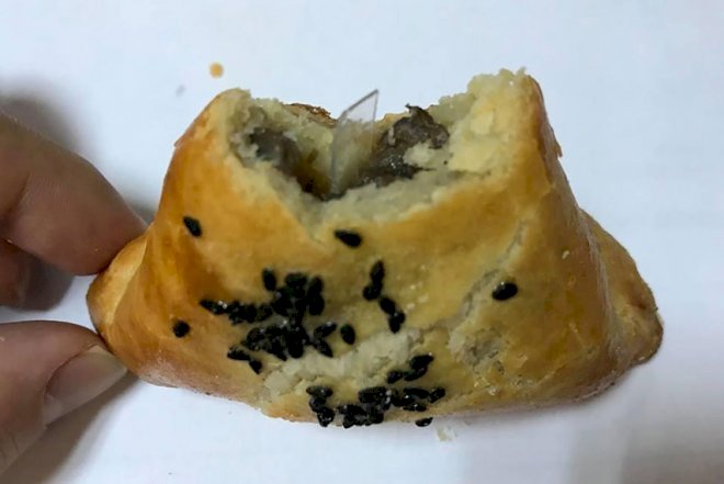    Bakıda supermarketdə kökədən şüşə çıxdı    