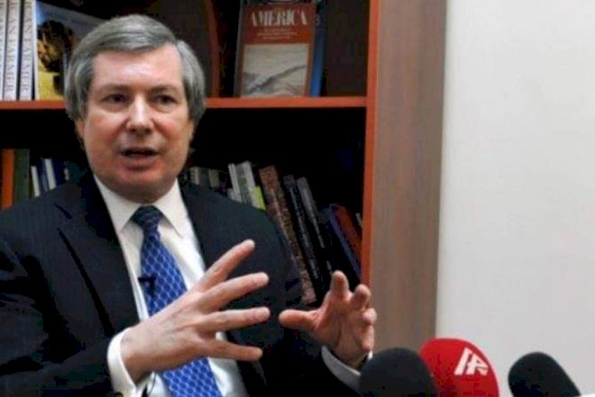    Urolik Rusiyanın mövqeyini müdafiə edir   