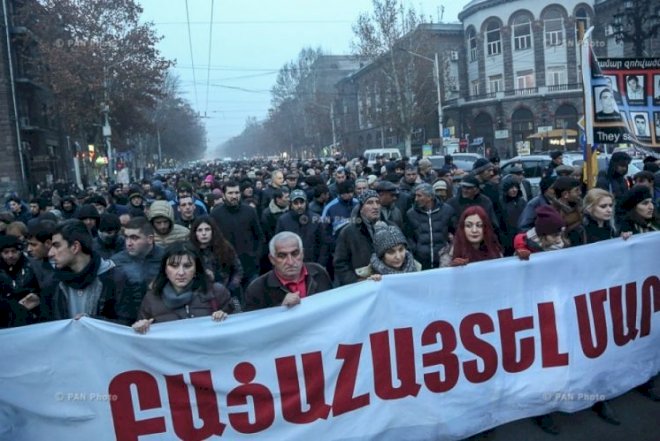    Sarkisyanın istefası günü rəsmi bayram kimi qeyd olunacaq    