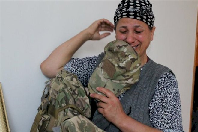    Aprel şəhidimizin anası vəfat etdi   