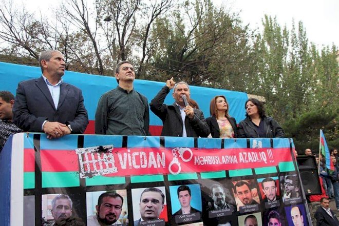    Meriyanın mitinqlərlə ulduzu niyə barışmır? - “Müxalifətin aksiya taktikası imitasiyadır”    