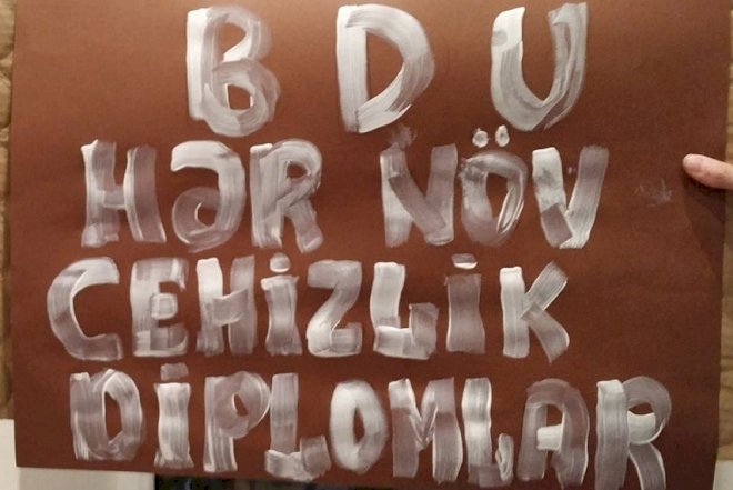    Feministlər Bakıda yürüş keçirəcək - Fotolar   