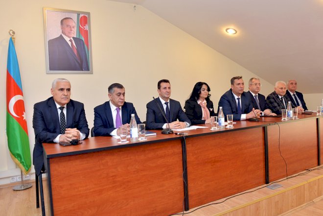     Ədliyyə Nazirliyində brifinq keçirildi   