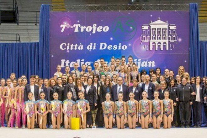   Baş məşqçimiz italiyalı həmkarlarına master-klass keçib   