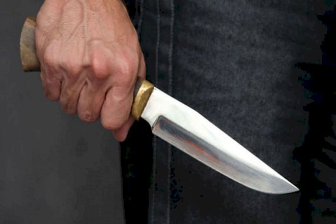   Bacısını bıçaqlayan qardaş tutuldu   