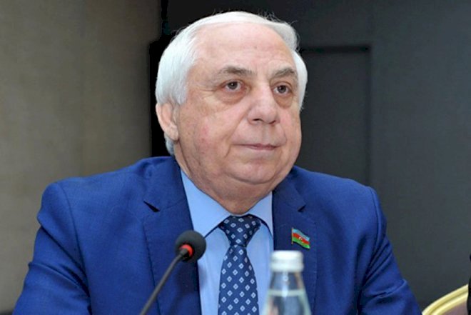   Hadı Rəcəbli etiraz etdi: “Bu, belə ola bilməz”    