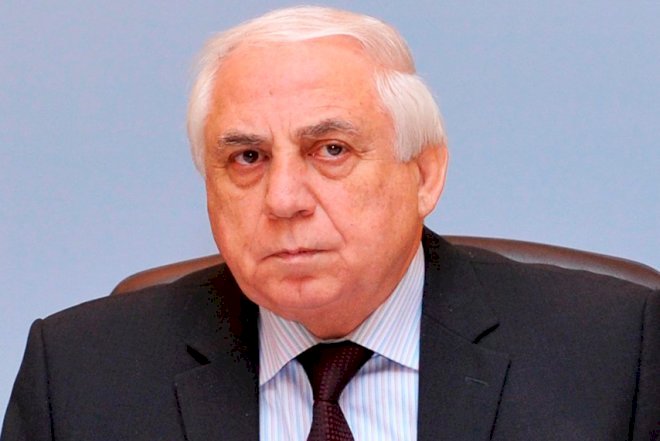    “Təhqirdən yorulmuşam...” – Hadı Rəcəbli   
