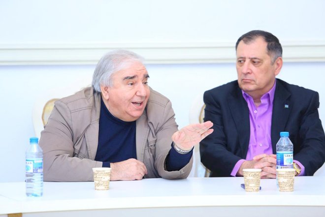    “Baxmaq hələ görmək deyil...” – Ramiz Rövşən   