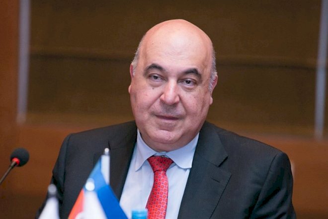    “Məmurlar fikirləşir ki, bir az çox pul yığım...” – Çingiz Abdullayev   