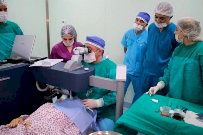    Tibb Universitetinin klinikasında unikal əməliyyat   